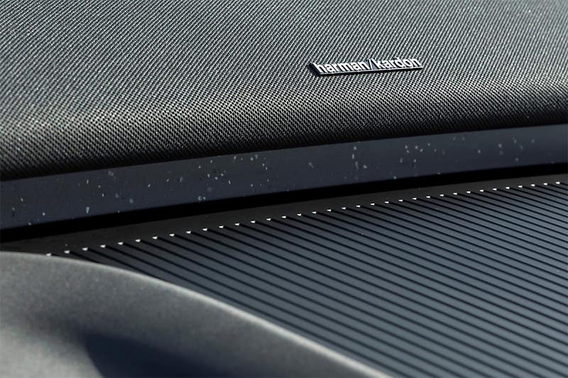 4천만 원 대 전기 SUV? 볼보, EX30 사전계약 실시